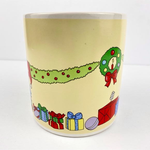Russ Berrie Vintage Christmas Mug, Santa, Tree Handle 8903, Korea - Picture 4 of 8